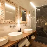 Cagliariexclusive Marina Apartment *
